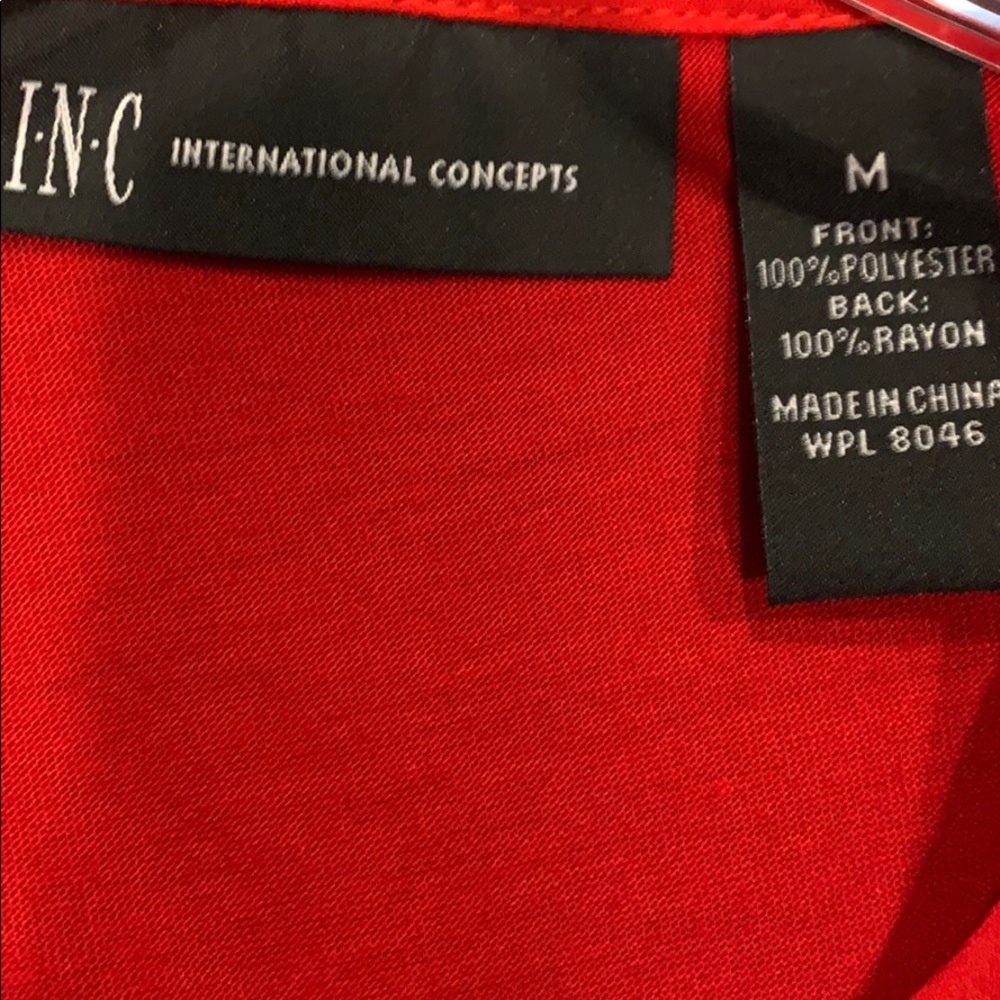 INC v neck button pocket top. - Picture 4 of 5